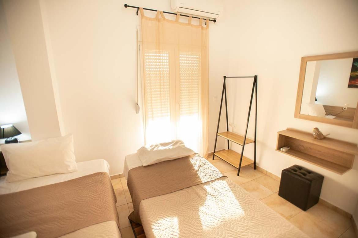 Afrathias Beachhouse - Cretan Hideaway Kalamaki  Buitenkant foto